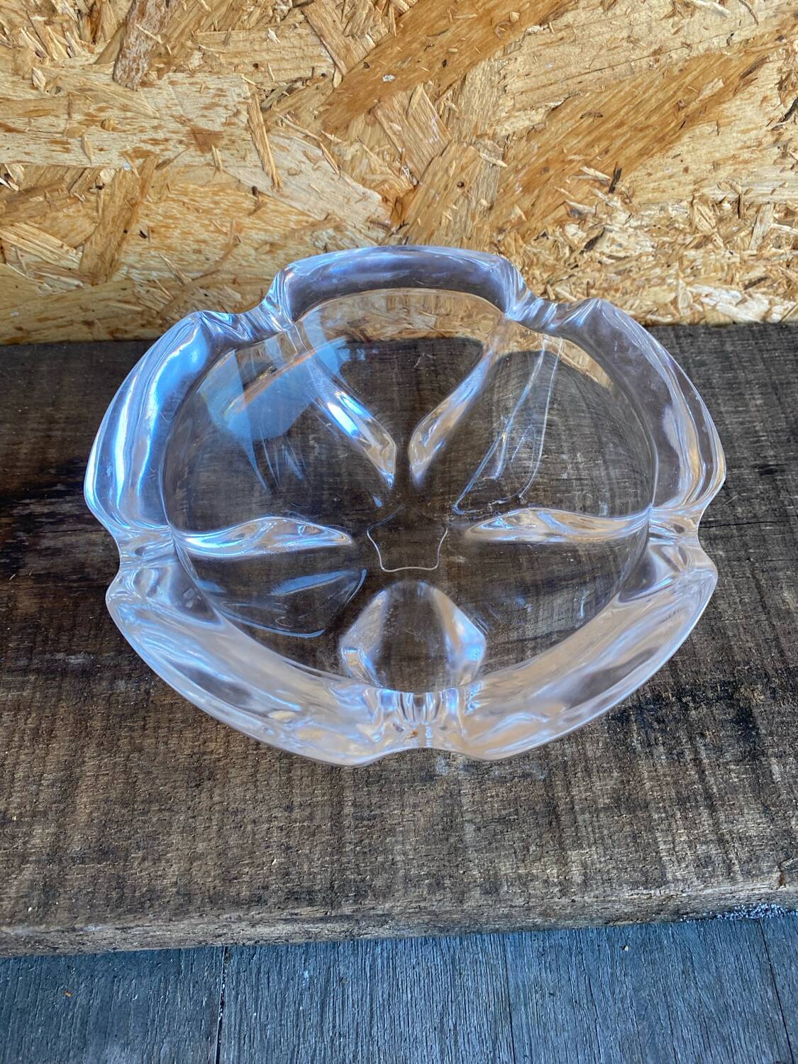 Vintage daum crystal petal shaped ashtray pocket video #d9