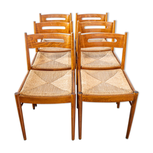 Série de six chaises scandinaves