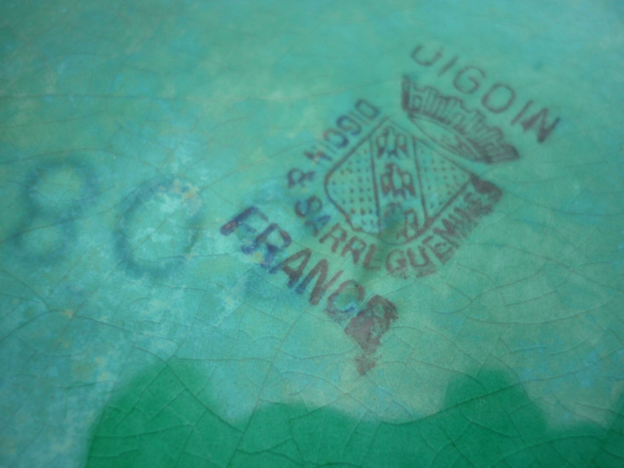 Pitcher in dabbling from Sarreguemines