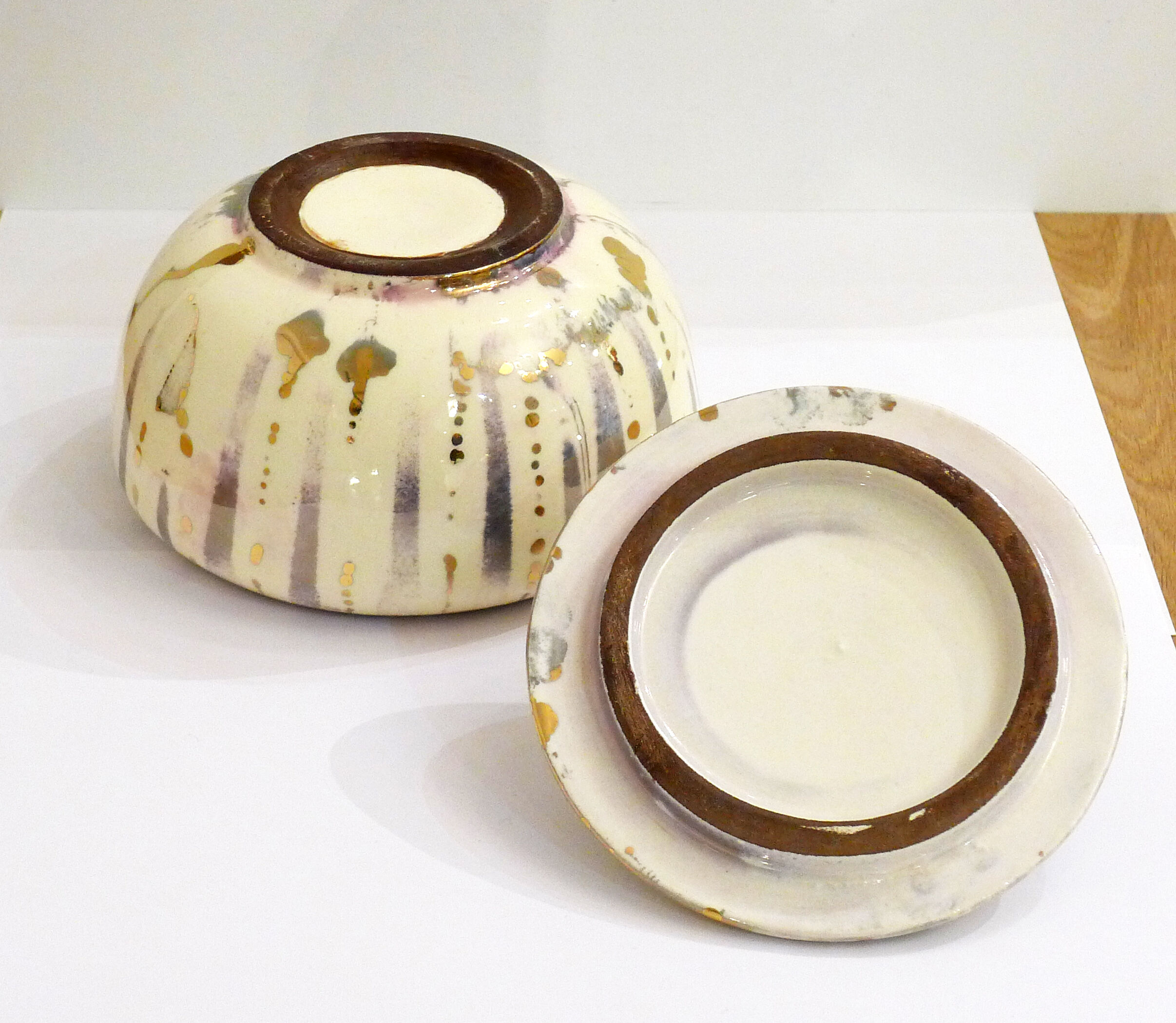 Gold & silver specid earthenware jewellery box