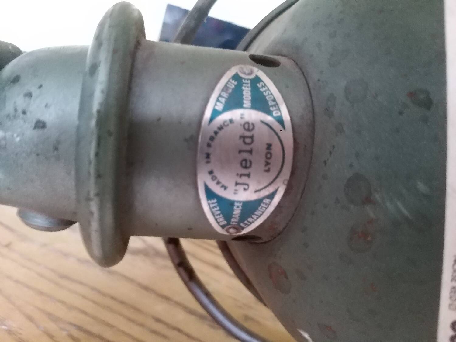 Jielde Lyon industrial lamp