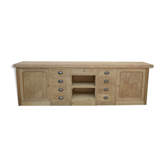 Buffet enfilade à 2 portes et 9 tiroirs en chêne