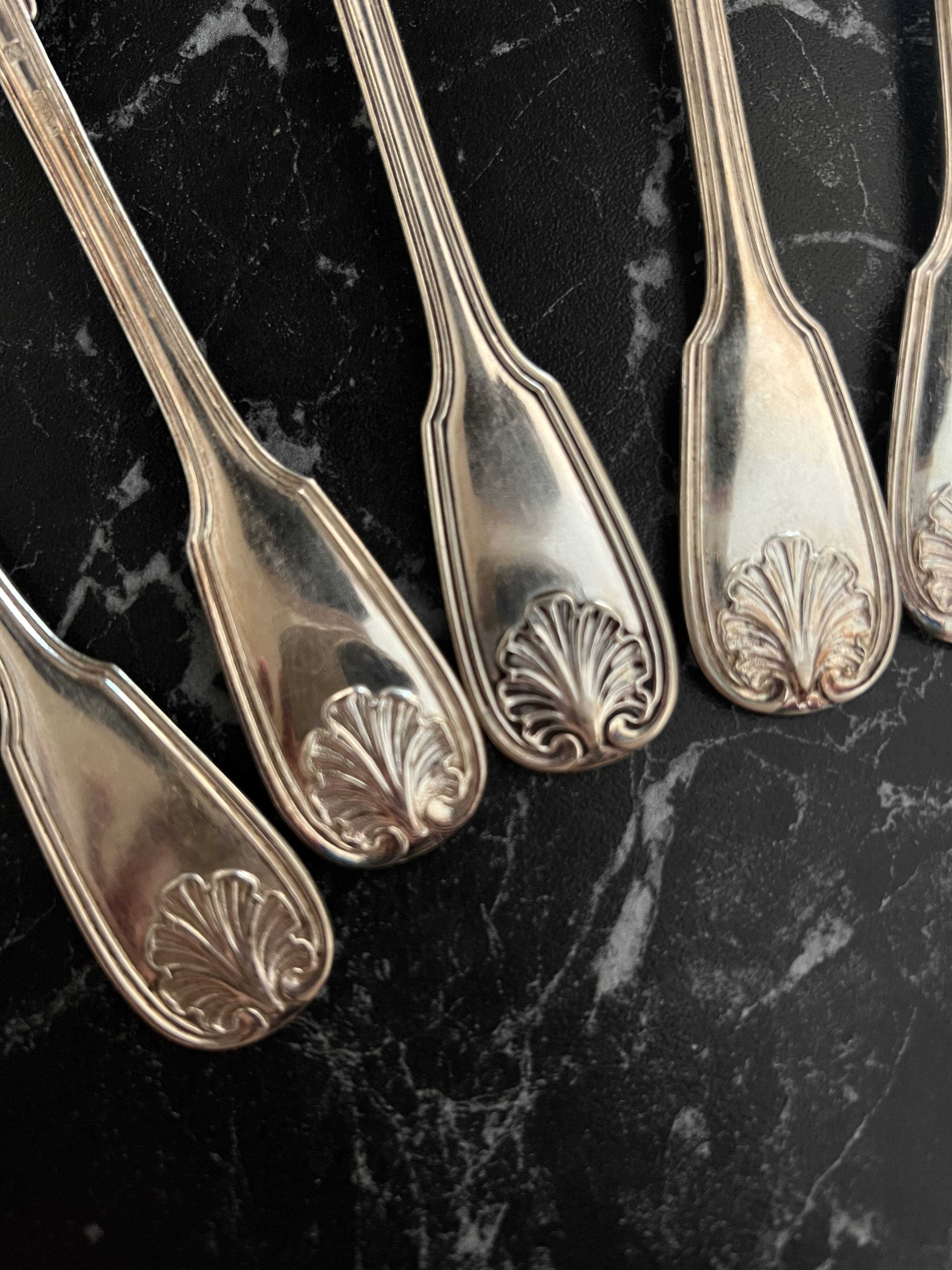 Set of 6 Christofle silver plated soup spoons - Vendôme Coquillage