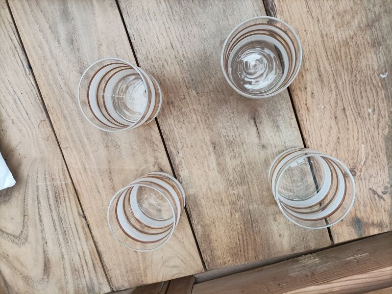 Glass sandblasted art deco