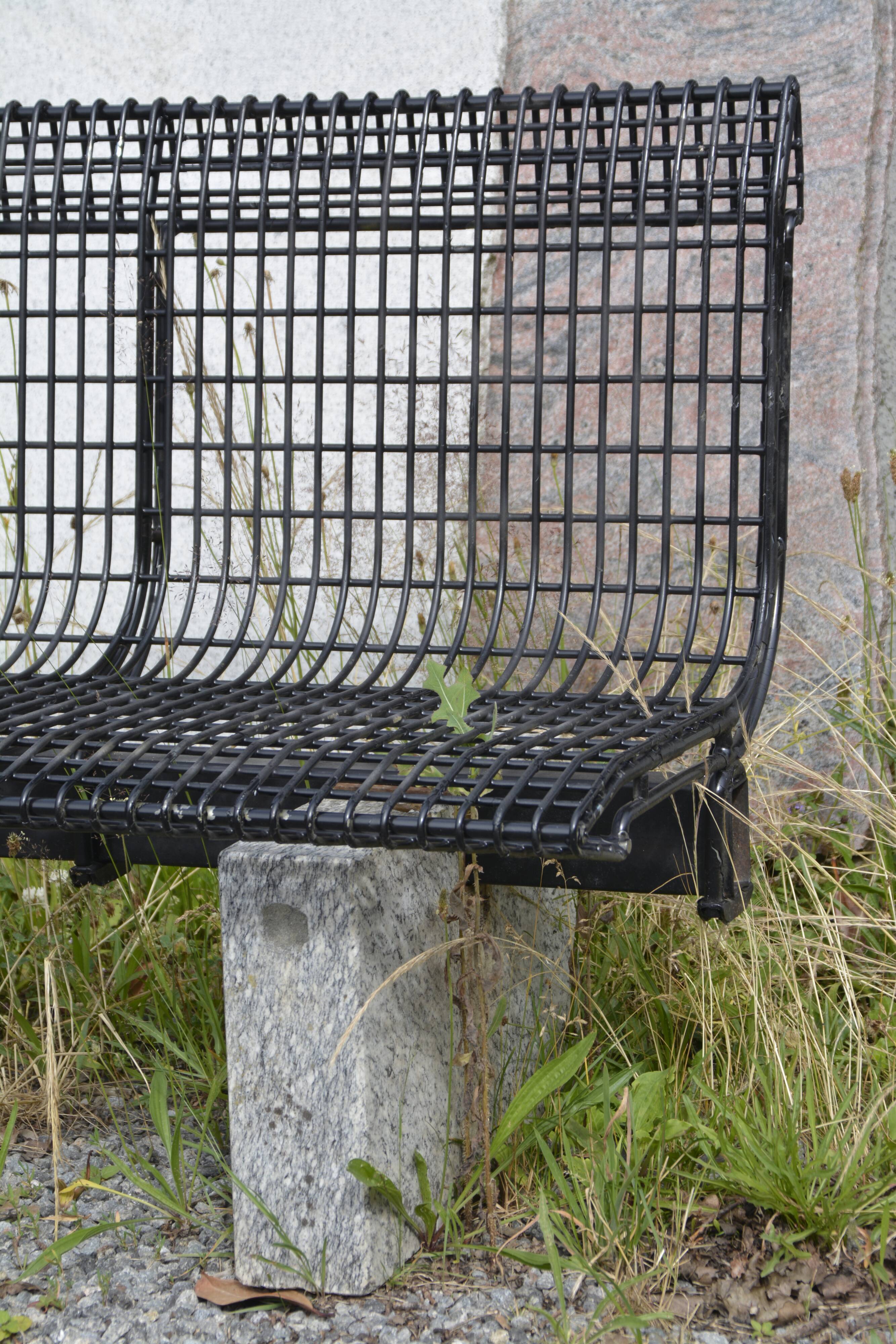 Osvaldo Borsani Bench, Tecno