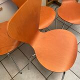 Chaises de cuisine en multipli courbé et inox