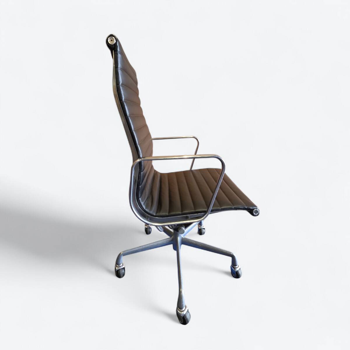 Black Herman Miller Original Eames EA337 High Back Office Chair Castor base