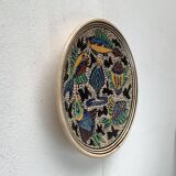 Vintage wall plate in hand-painted ceramic, 1970s.