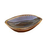 Porcelain ashtray in the shape of a leaf, designed by A. Sadulski, Mirostowice, 1970s.