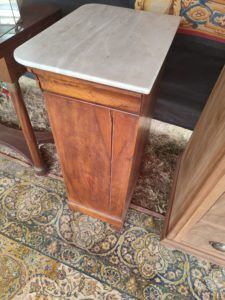 Chevet louis philippe en noyer et marbre