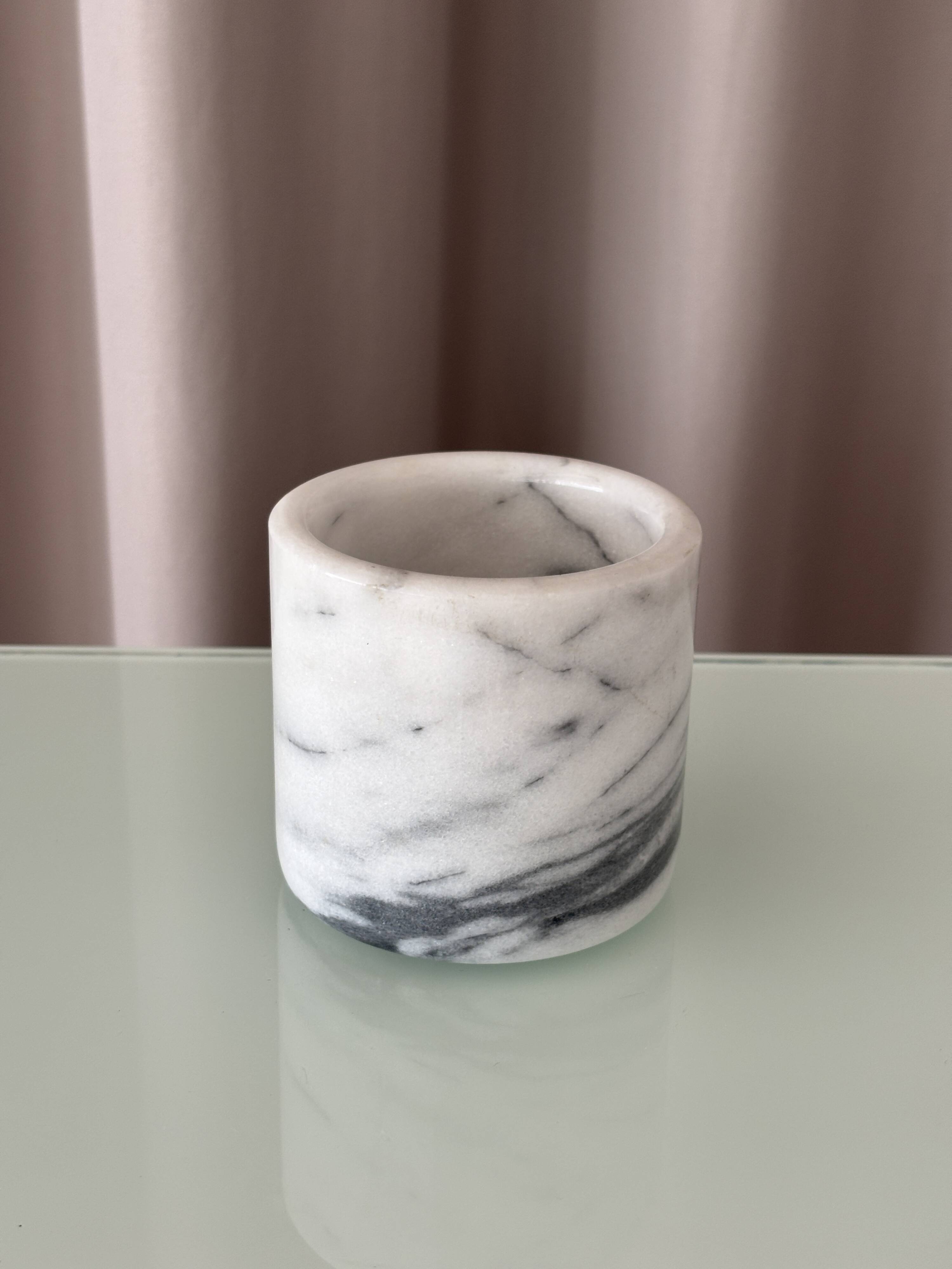 Vintage Carrara Marble Pot / Marble Pencil Holder / Toothbrush Holder / Des