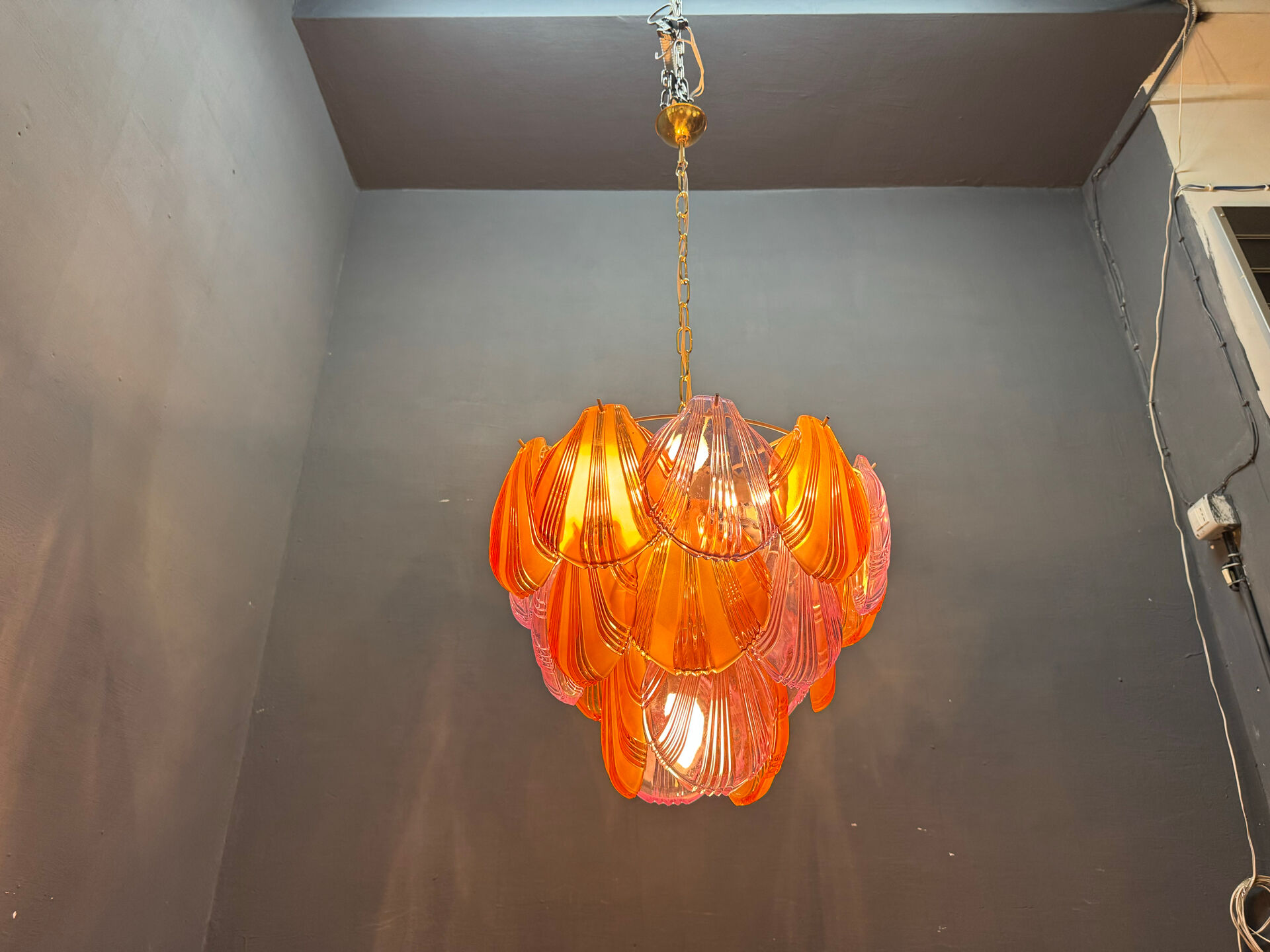 1980s Retro Murano Glass Shell Chandelier in Amber and Lavender, Italy