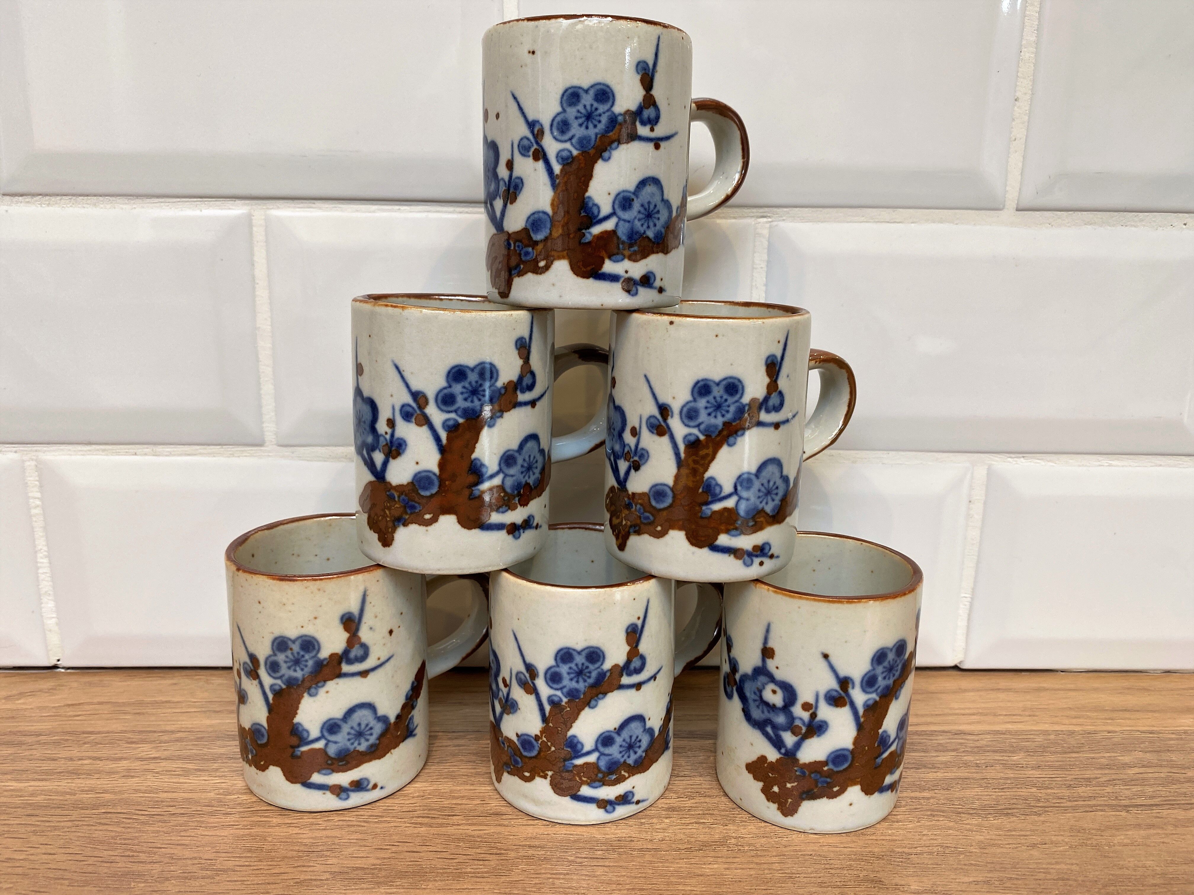 Set of 6 stoneware coffee cups