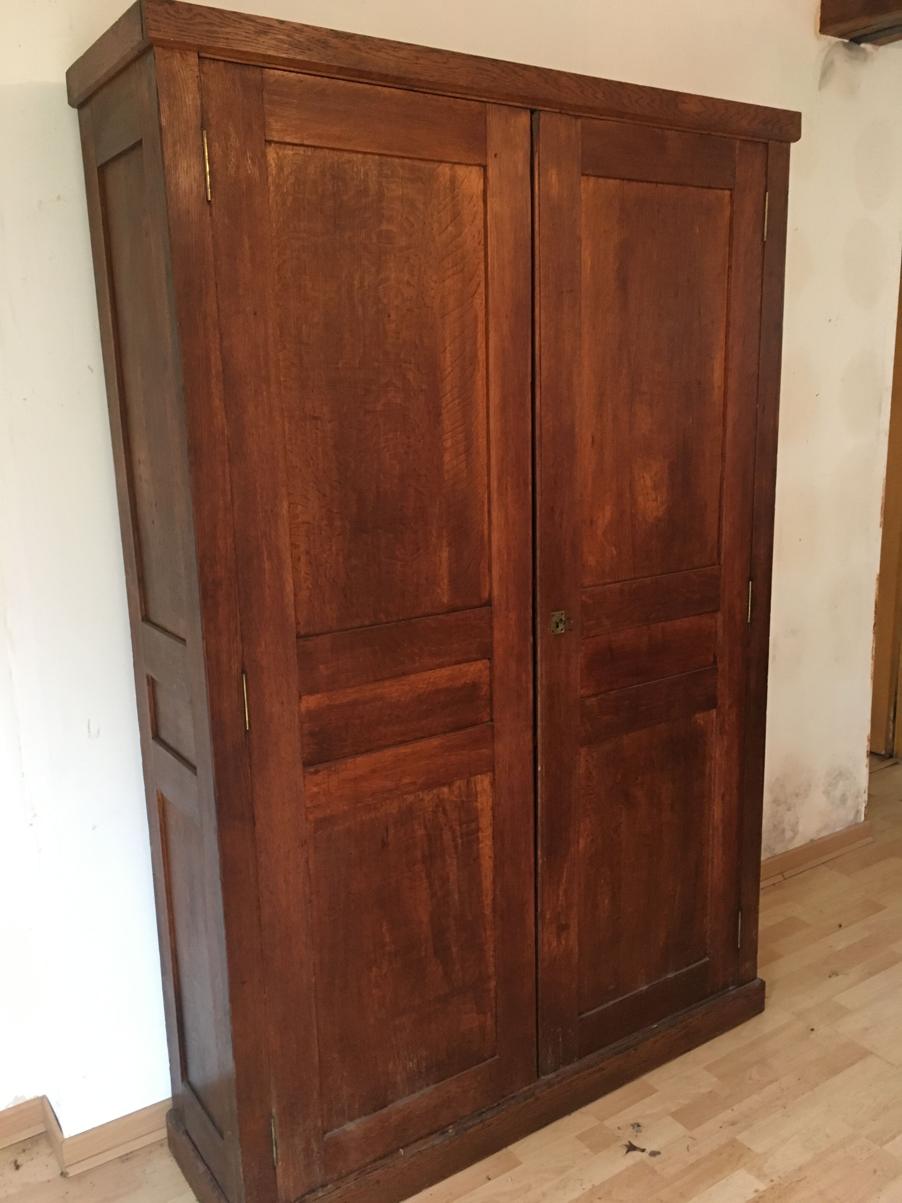 Armoire