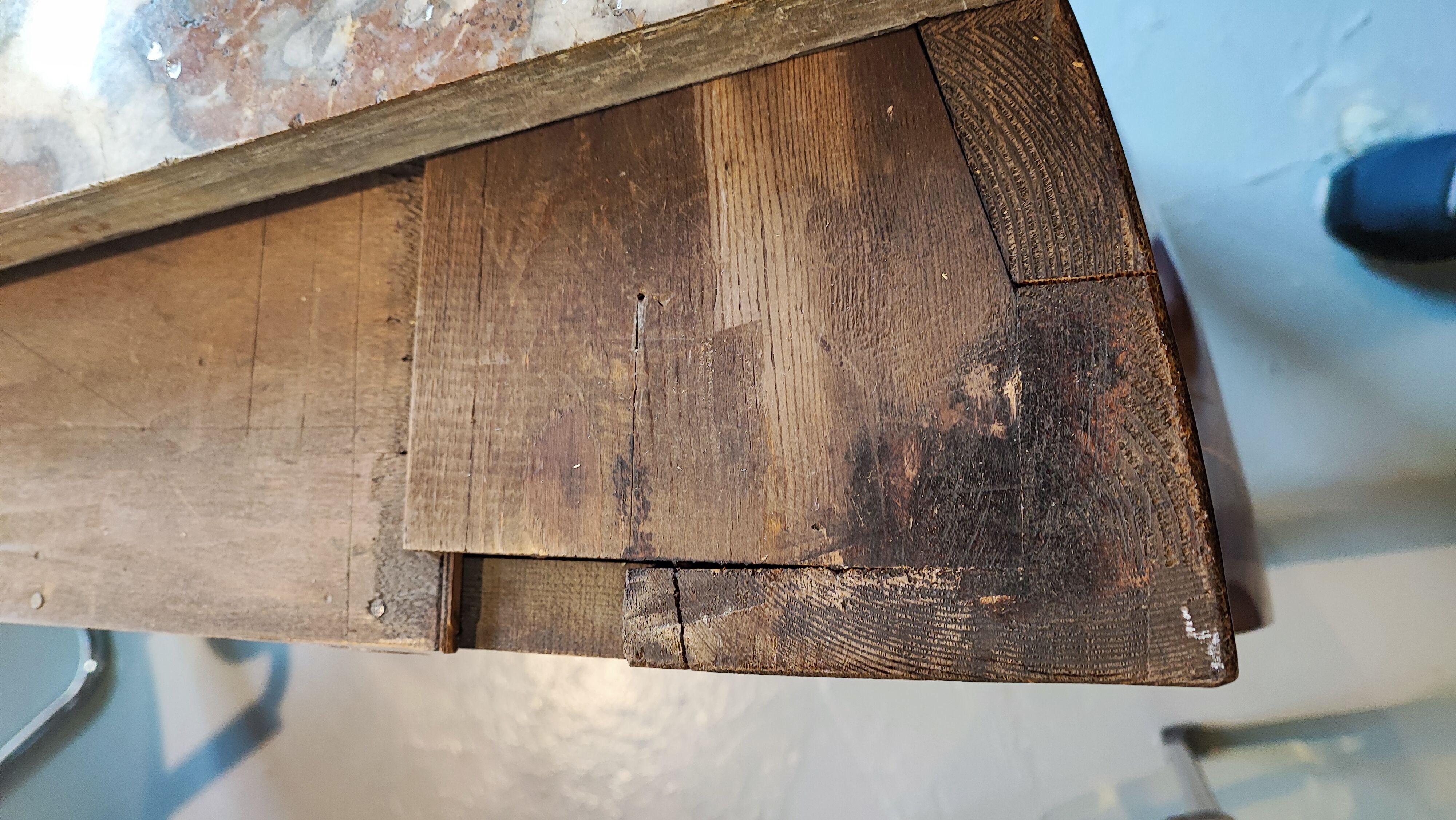 Louis XV dresser curved brown marble and bronze 1900