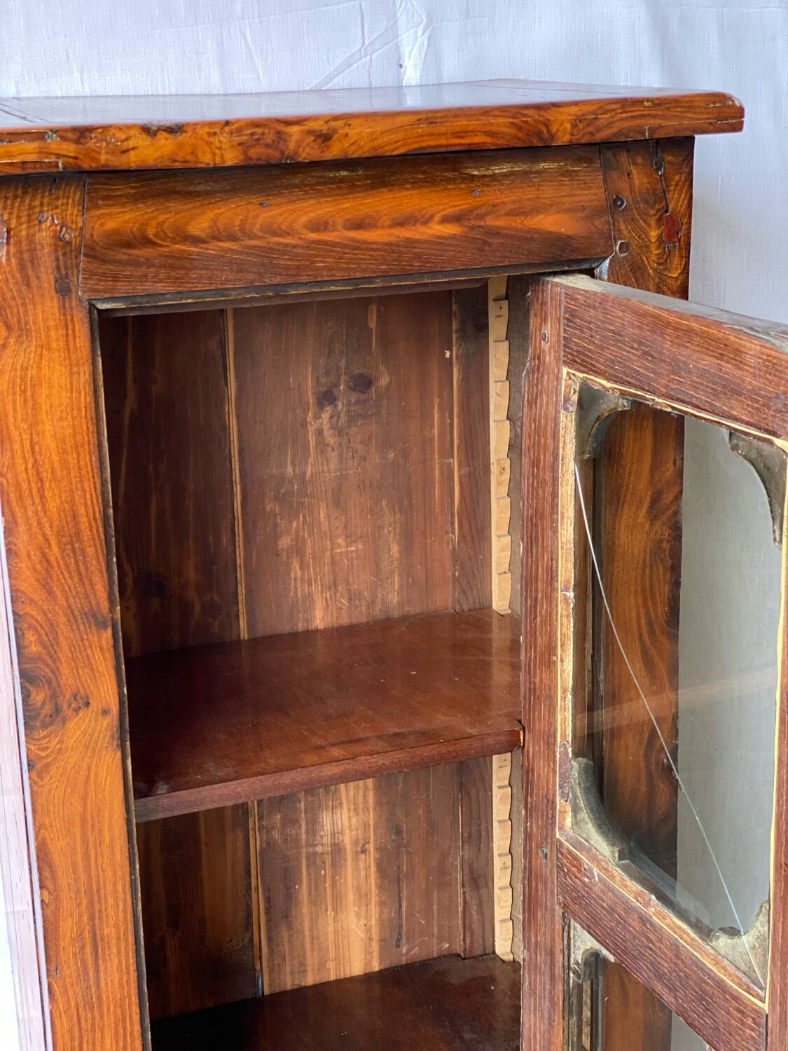 Vintage solid wood column display cabinet