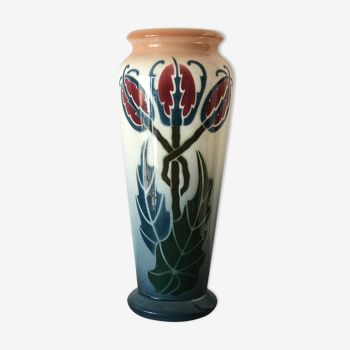 Lille earthenware vase