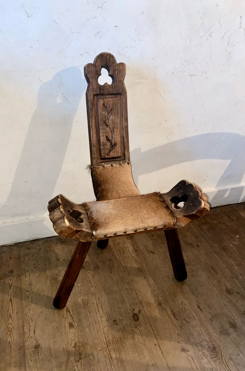 Brutalist tripod chair