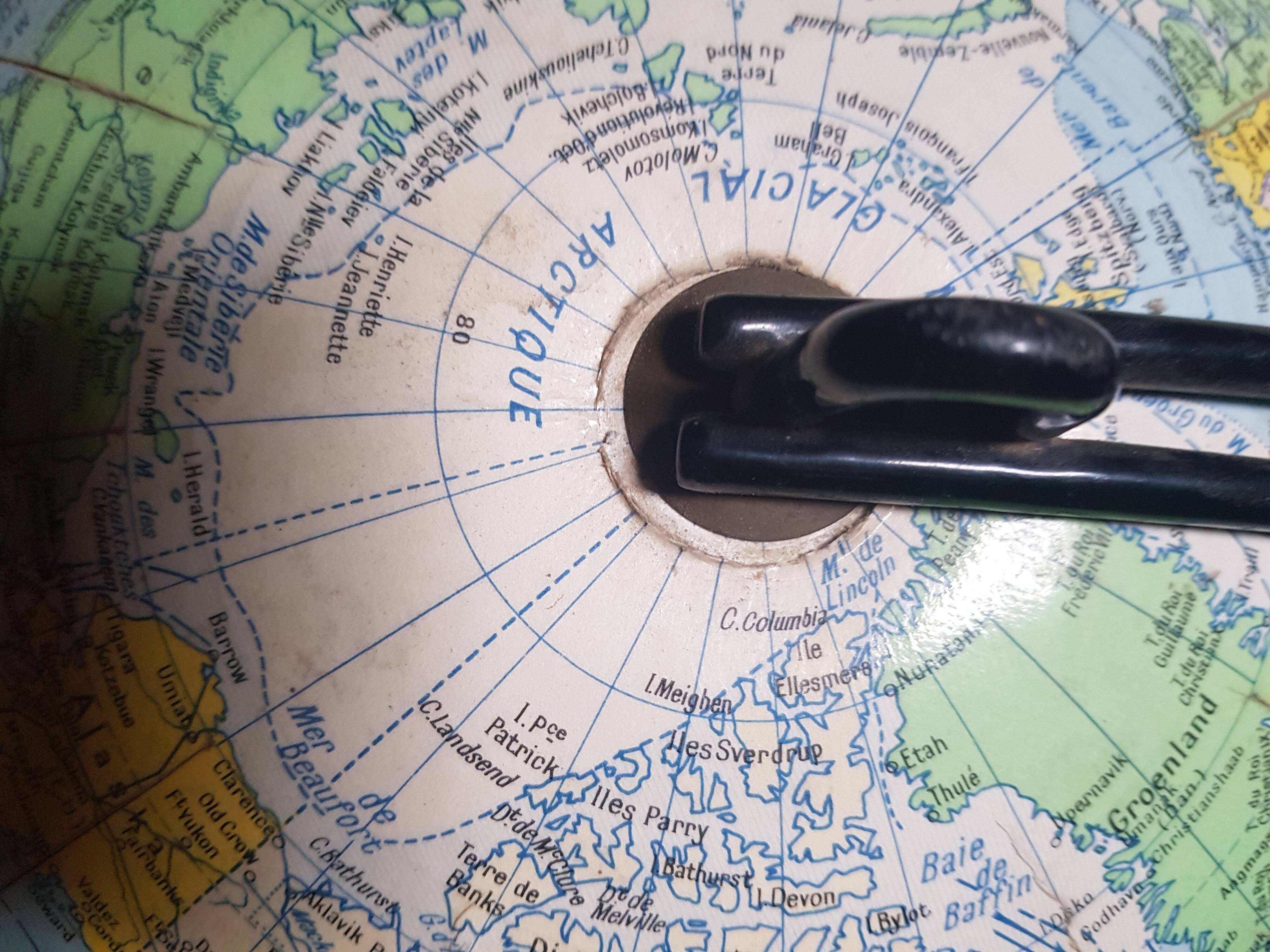 Globe Terrestre "Girard et Barrere" Paris