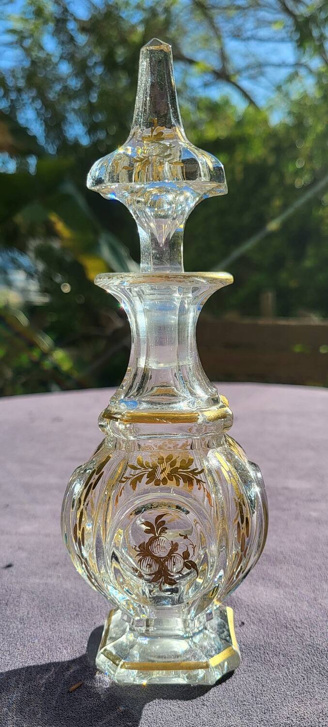 Flacon en cristal orientaliste XIX eme