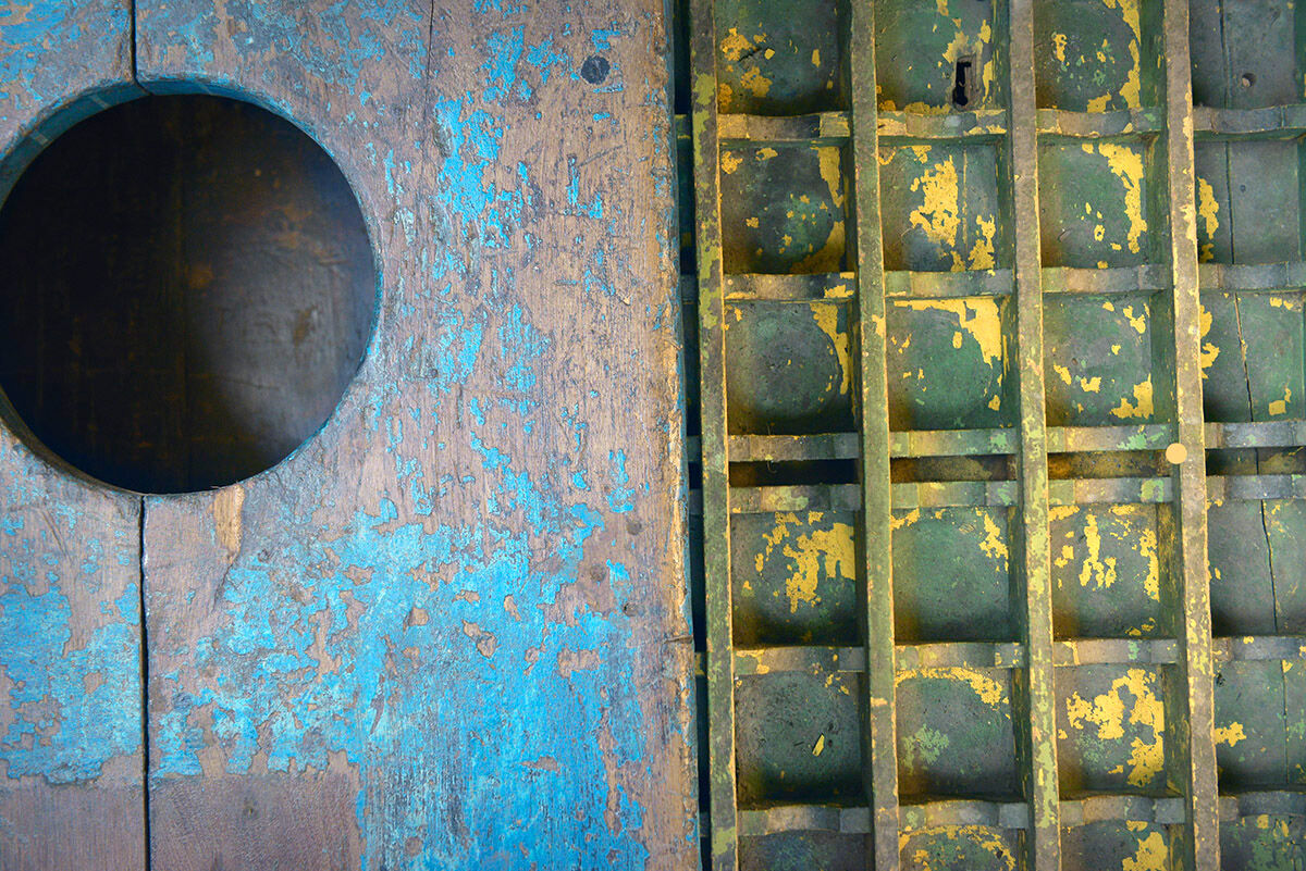 24-drawers patinated wooden workshop furniture