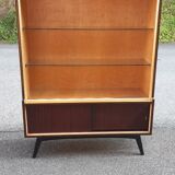 Vintage showcase library