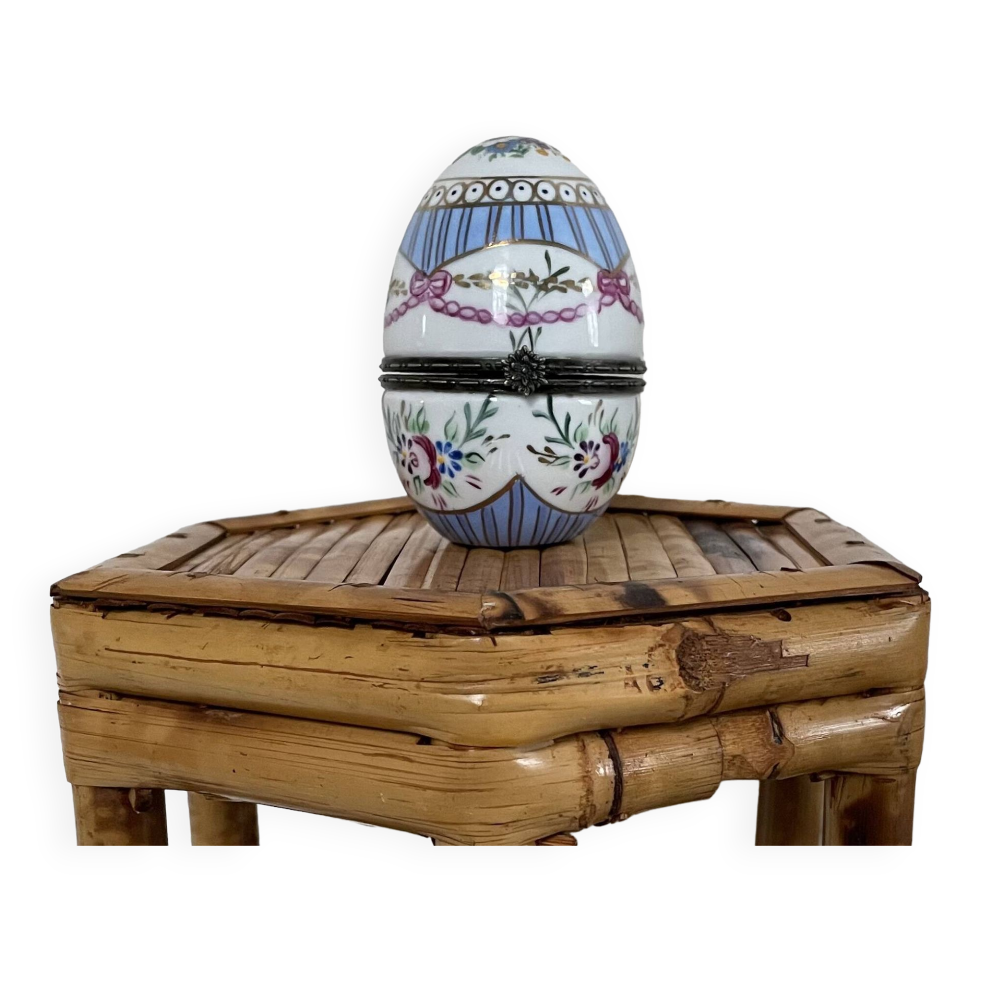 Boîte à bijoux œuf en porcelaine