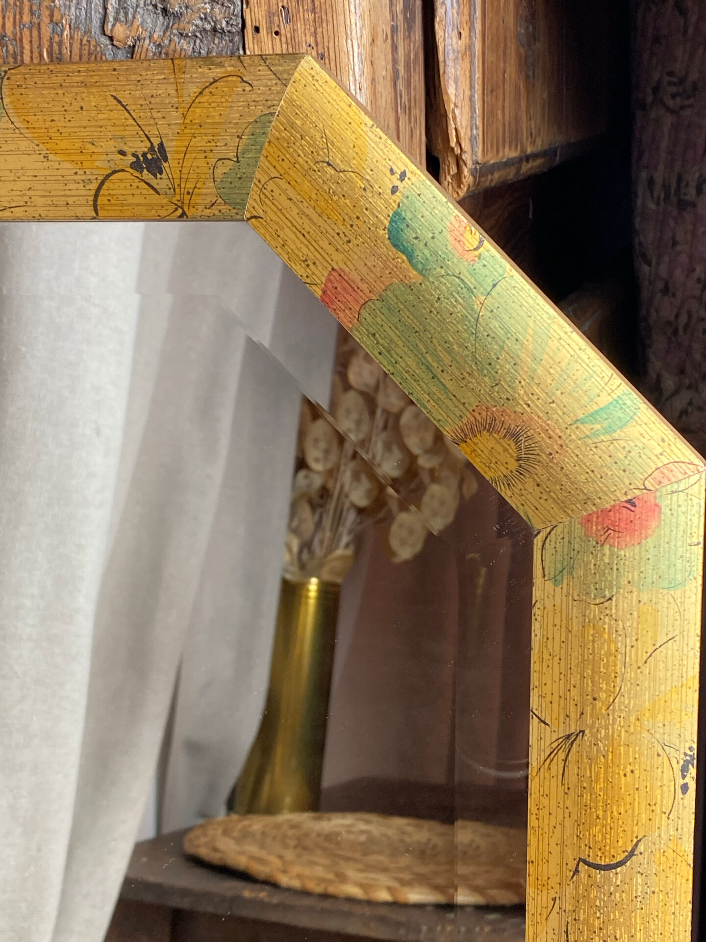 Miroir biseauté, de forme octogonale, en bois