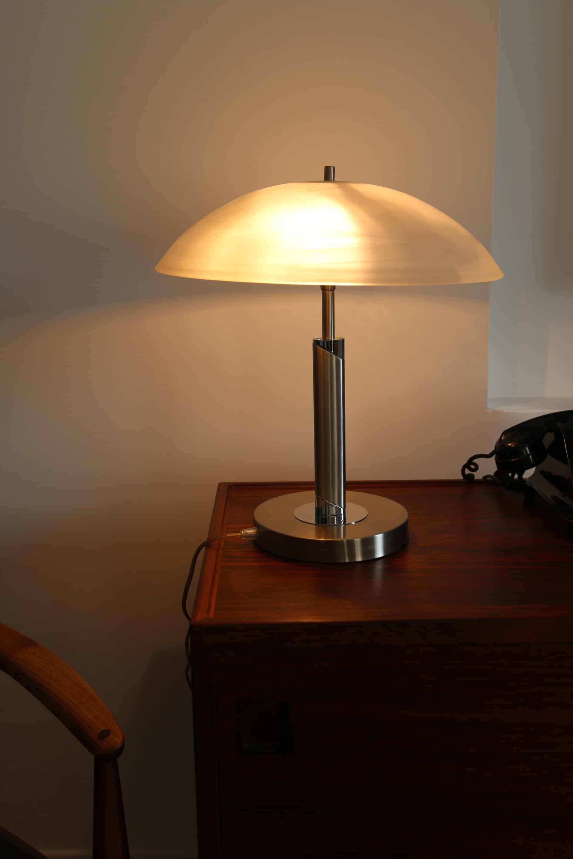 Late postmodern mushroom lamp - double lighting