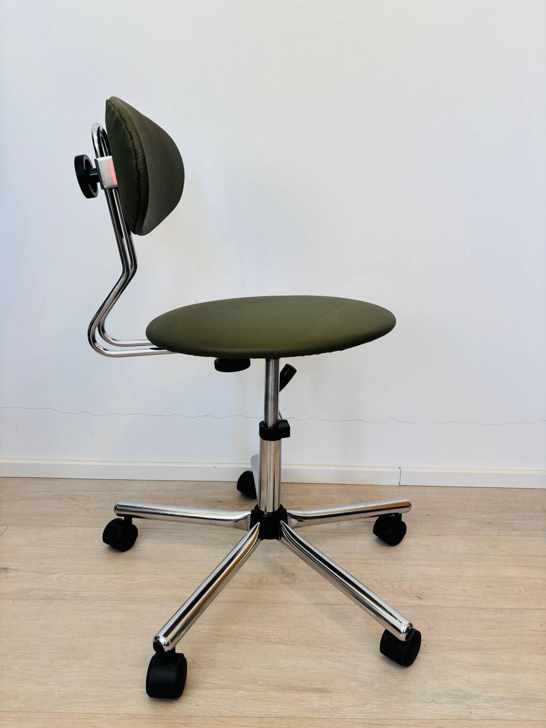 Chaise de bureau vintage Kovona de Tchécoslovaquie, années 1970