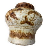 Earthen pitcher