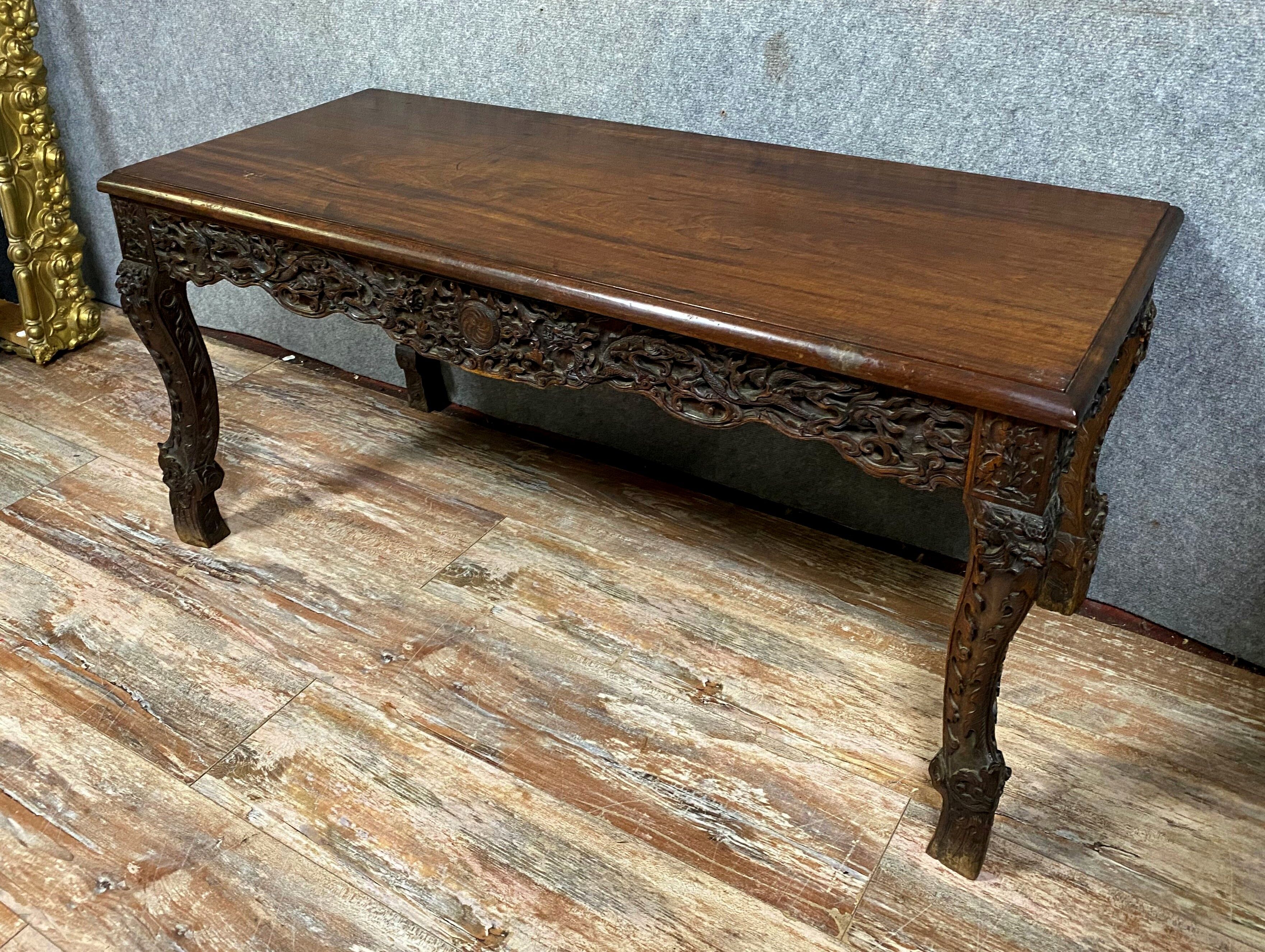 Japanese table in exotic wood around 1900-1920