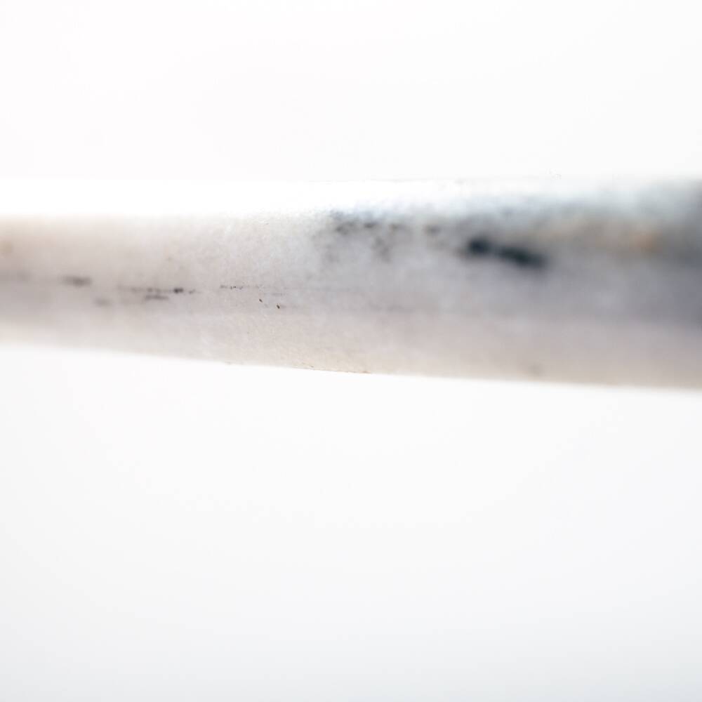 Table à manger ronde en marbre blanc dans le style d'Angelo Mangiarotti