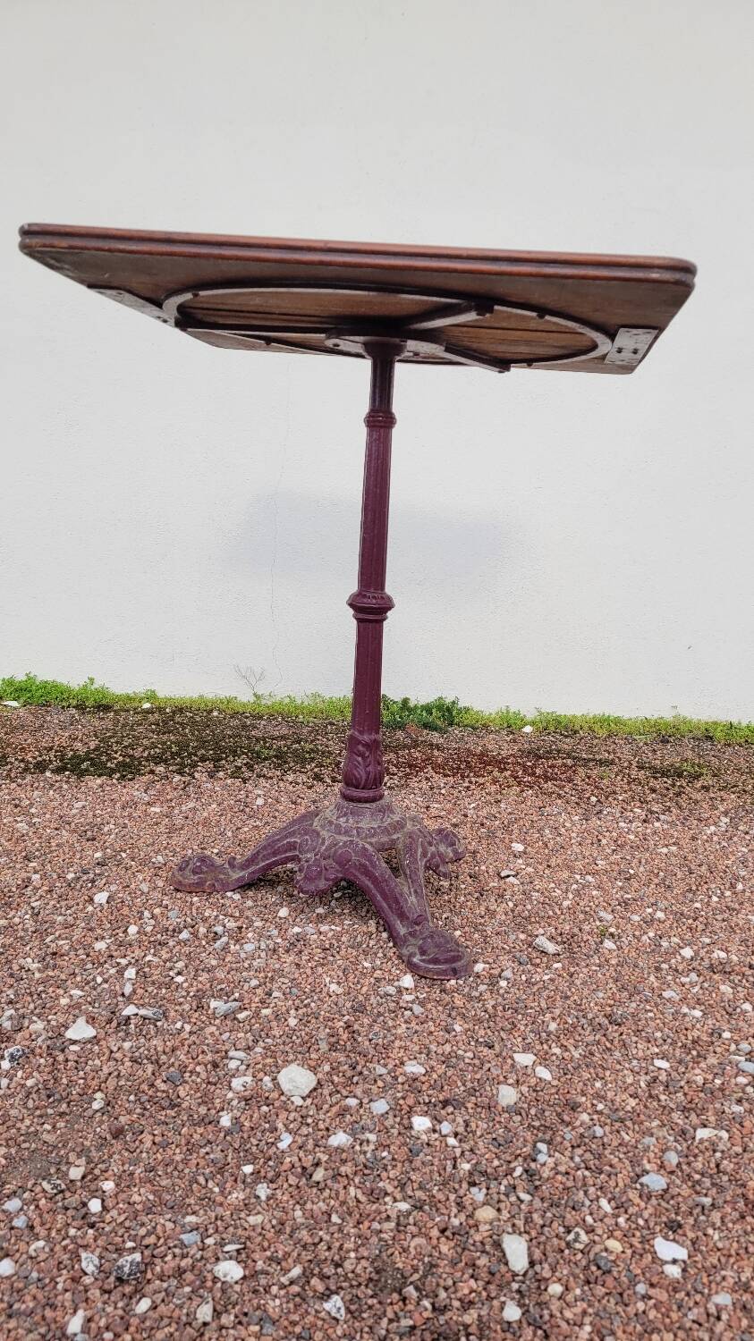 Antique cast iron bistro restaurant pedestal table - 1900s