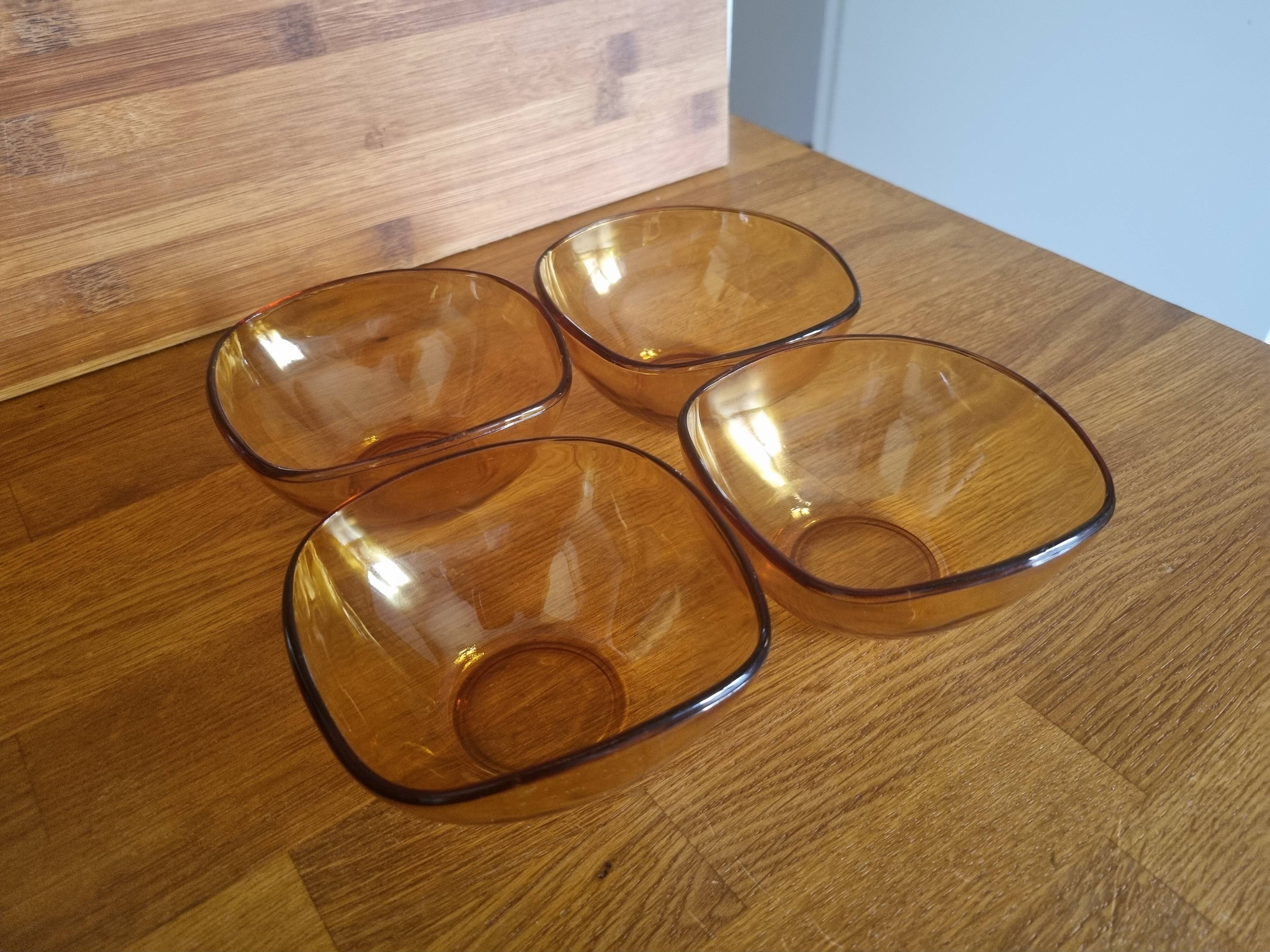 Set of 4 vintage amber glass bowls by Vereco.