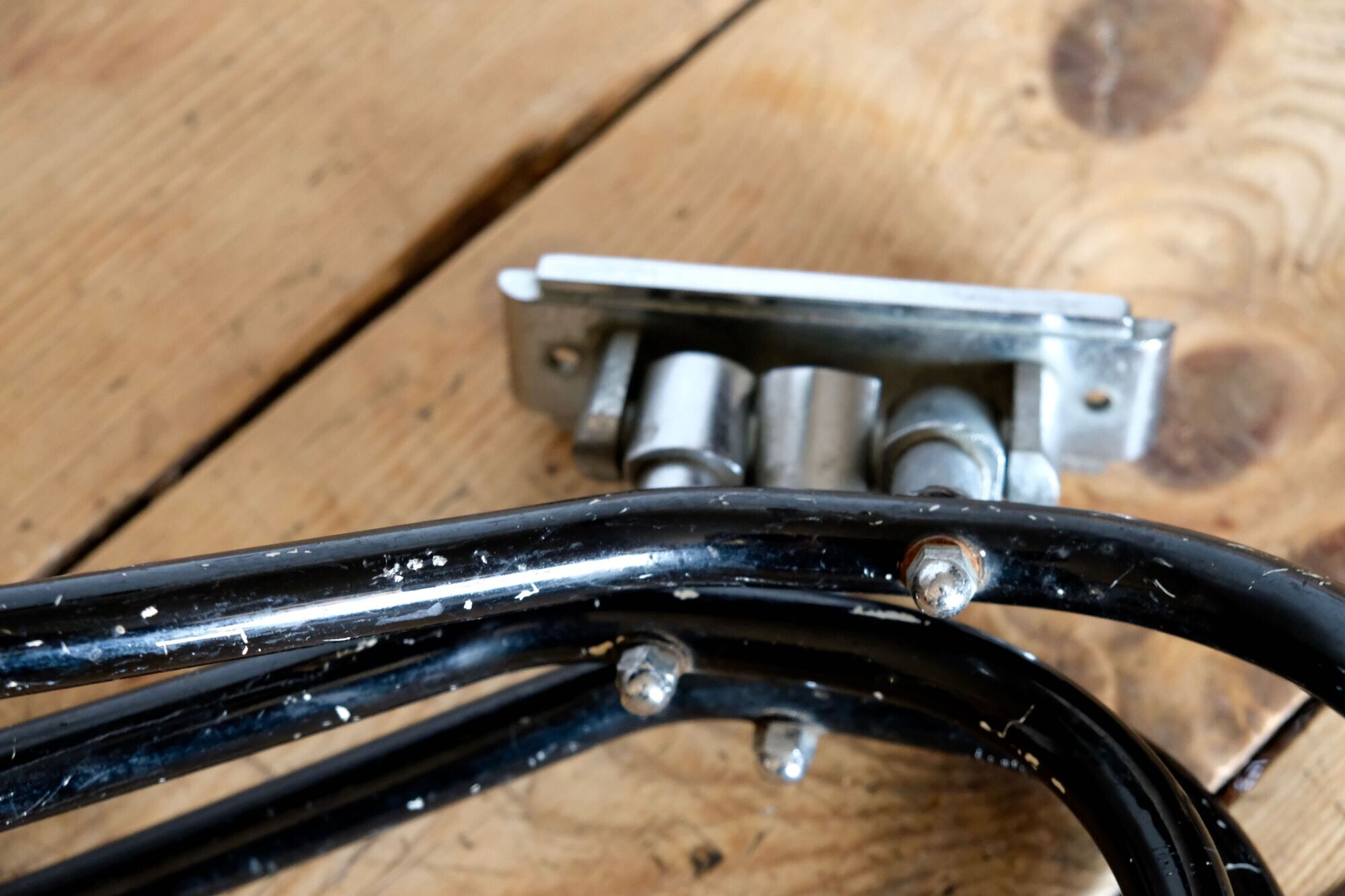 1940s/50s Articulated metal wall hanger