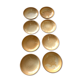 8 vintage sandstone plates