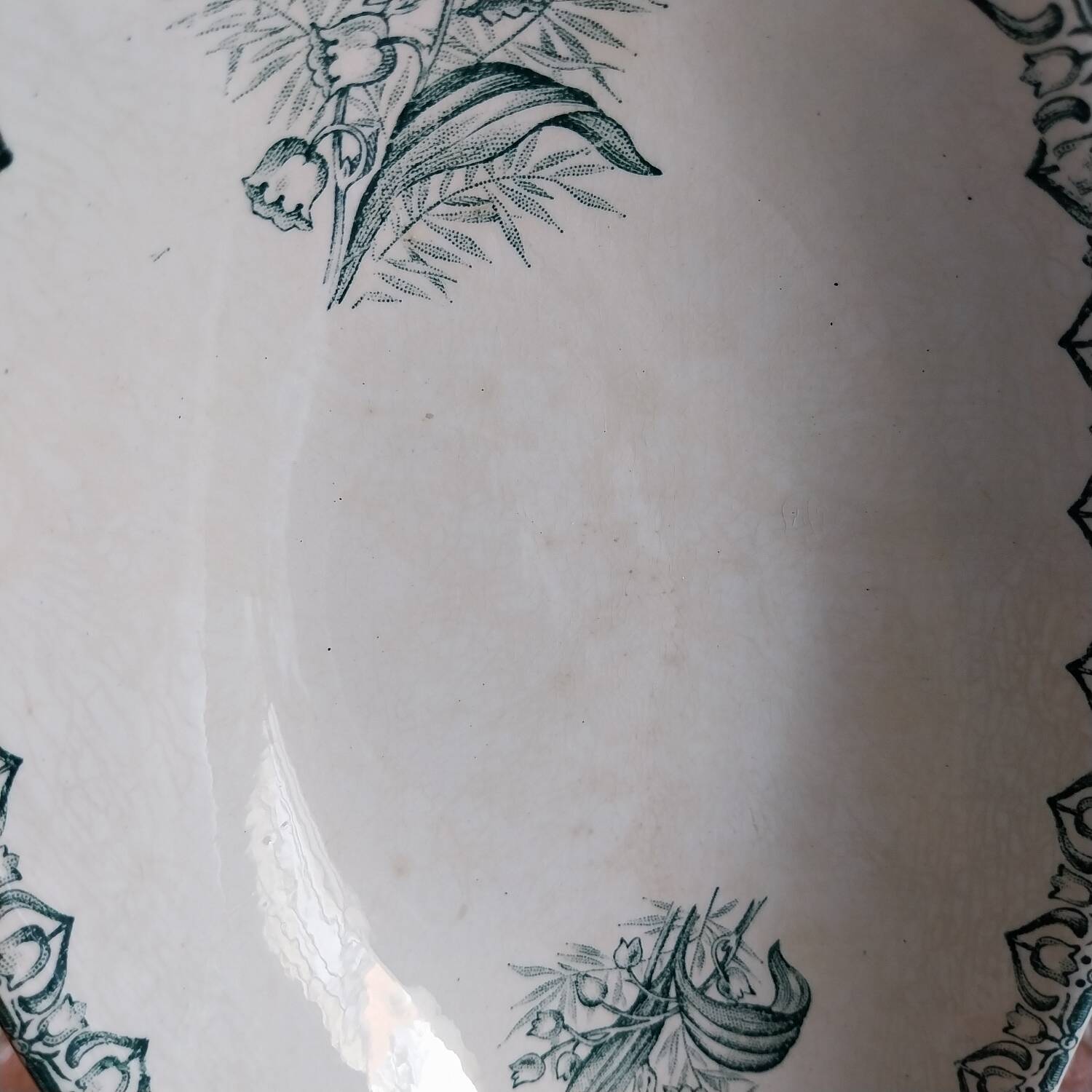 St Amandinoise St Amand iron clay dish Muguet model