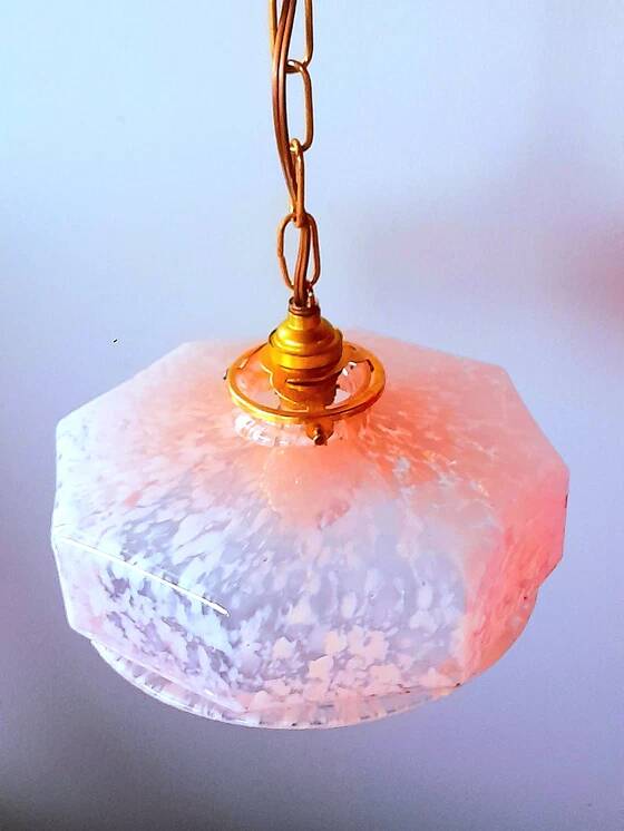 Art Deco glass pendant from Clichy in pink