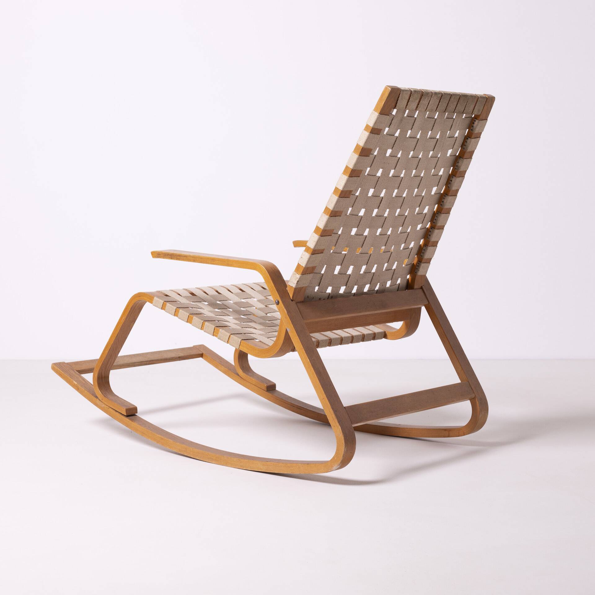 Bentwood rocking chair by Ludvik Volak, Holesov, Czechoslovakia, 1960s