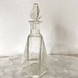 Stylized shell-shaped carafe
