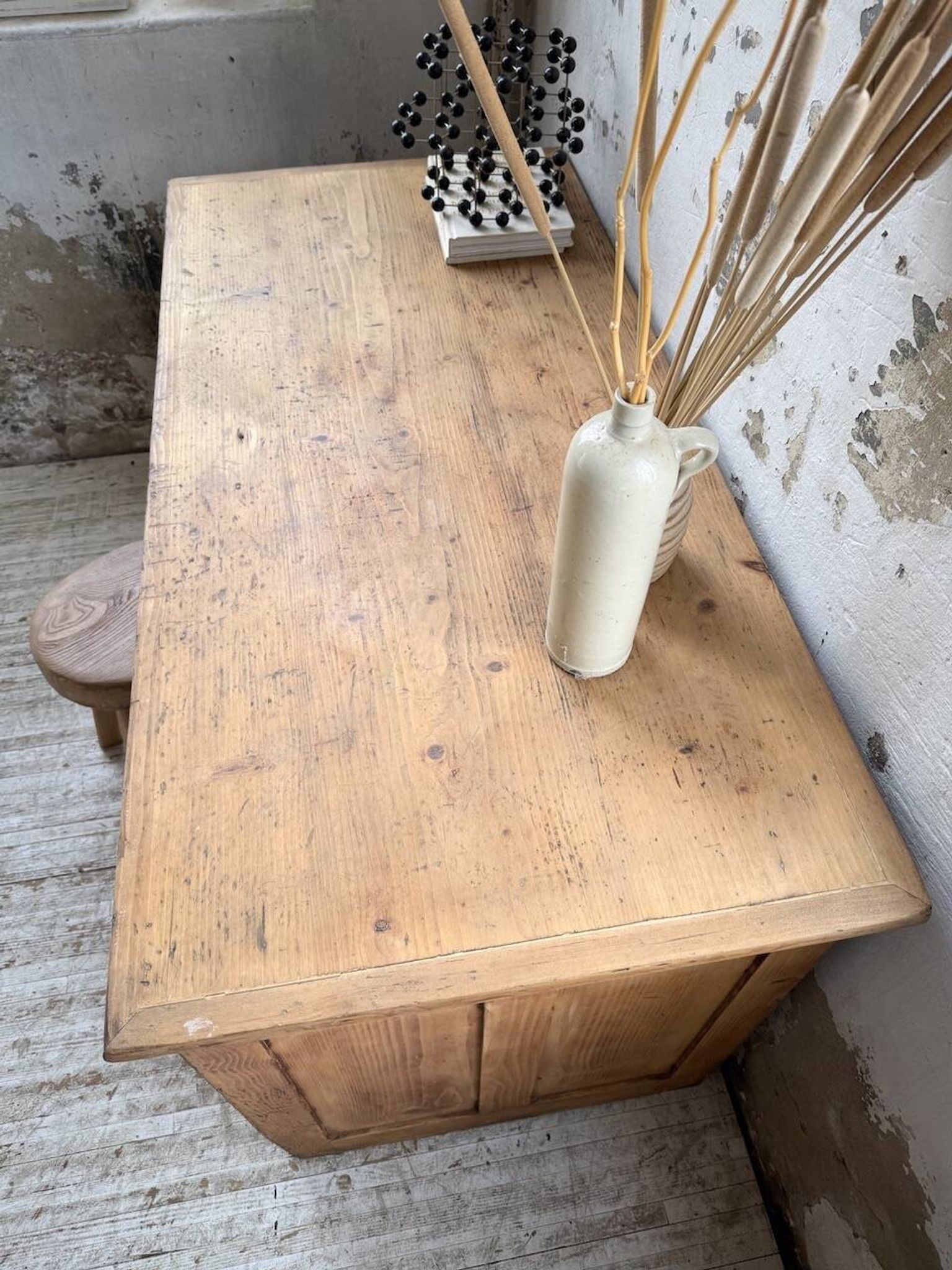 Bureau pin meuble atelier 1950