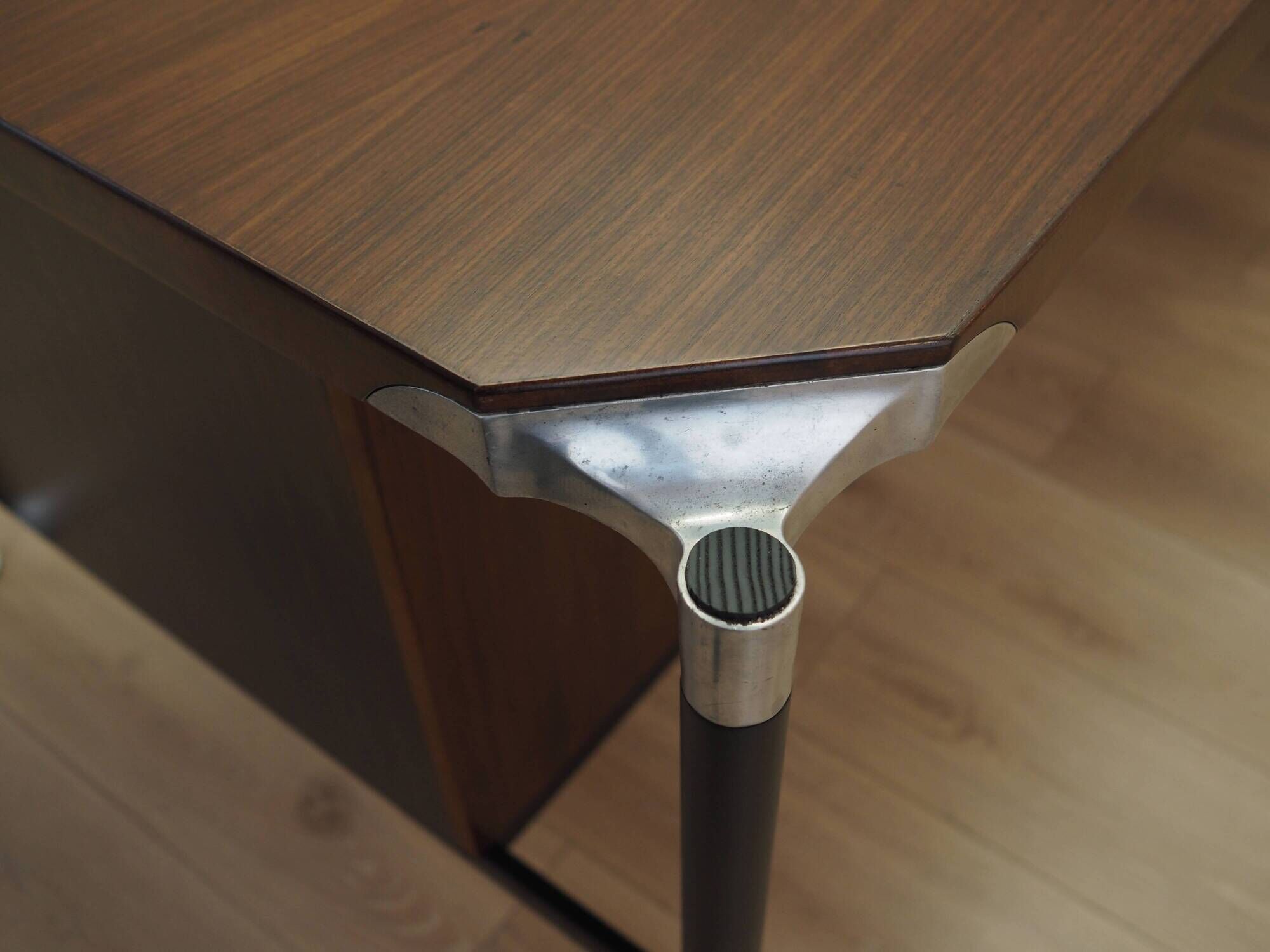 Rosewood desk by Ico and Luisa Parisi, MIM Roma, 1970s
