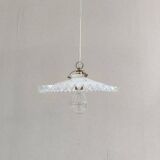 Notched opaline suspension