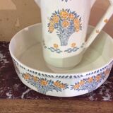 Tiled toiletries