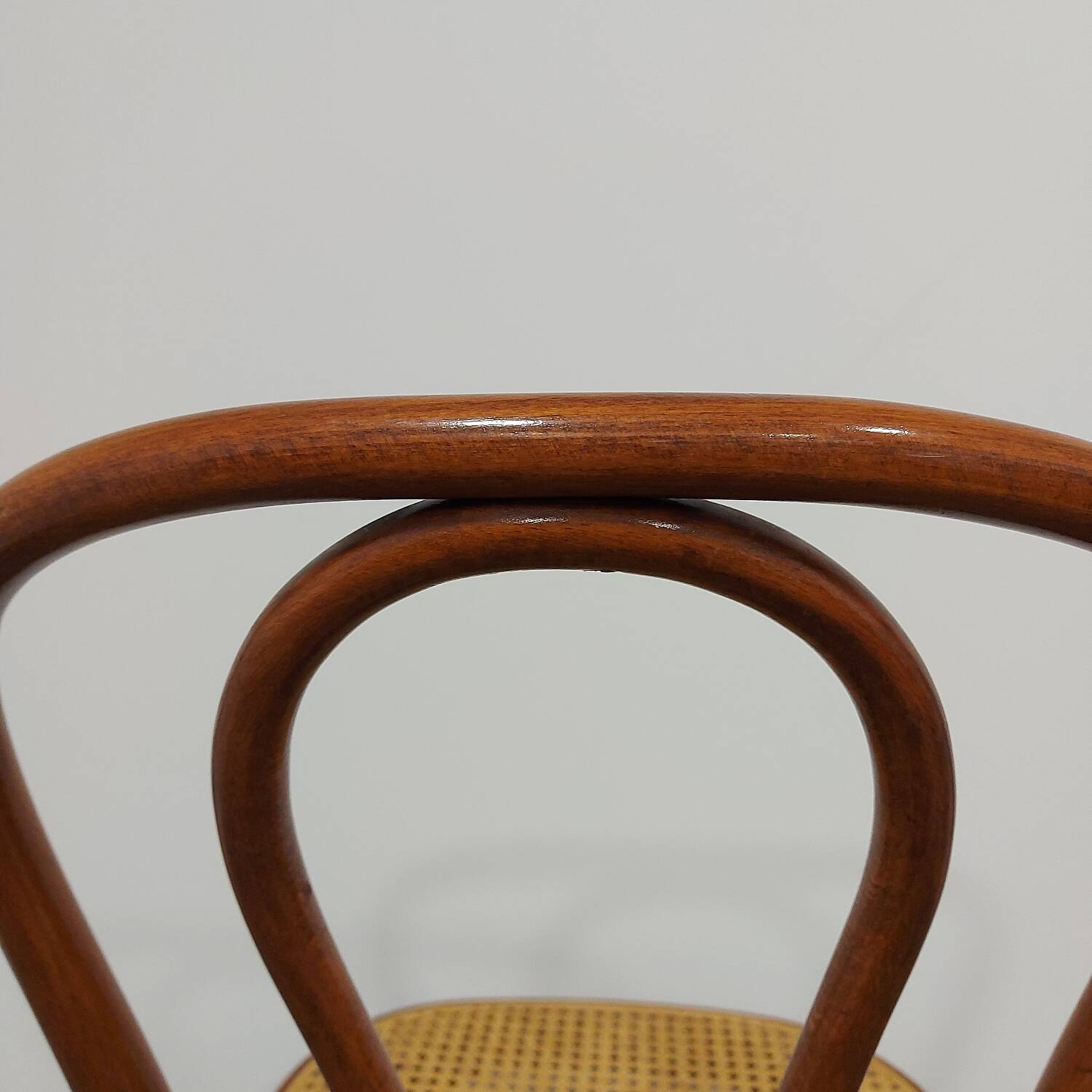 Chaise N.18 en bois courbé années 1980