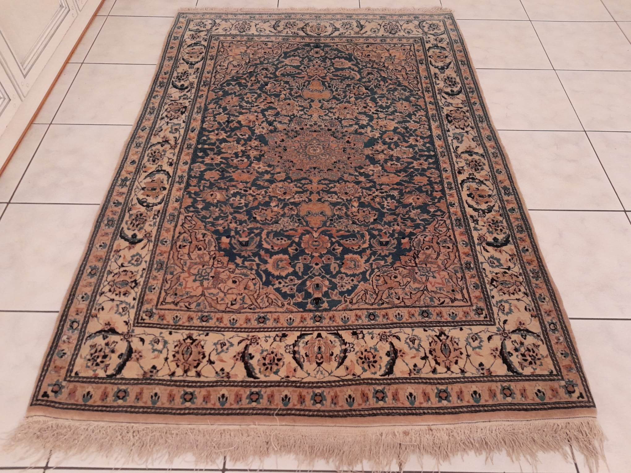 Handmade Pakistani Nain rug 166x116cm