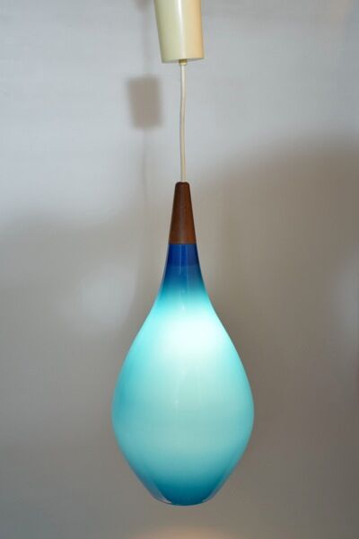 Holmegaard pendant lamp large model in blue blown glass and teak, Denmark, Poulsen