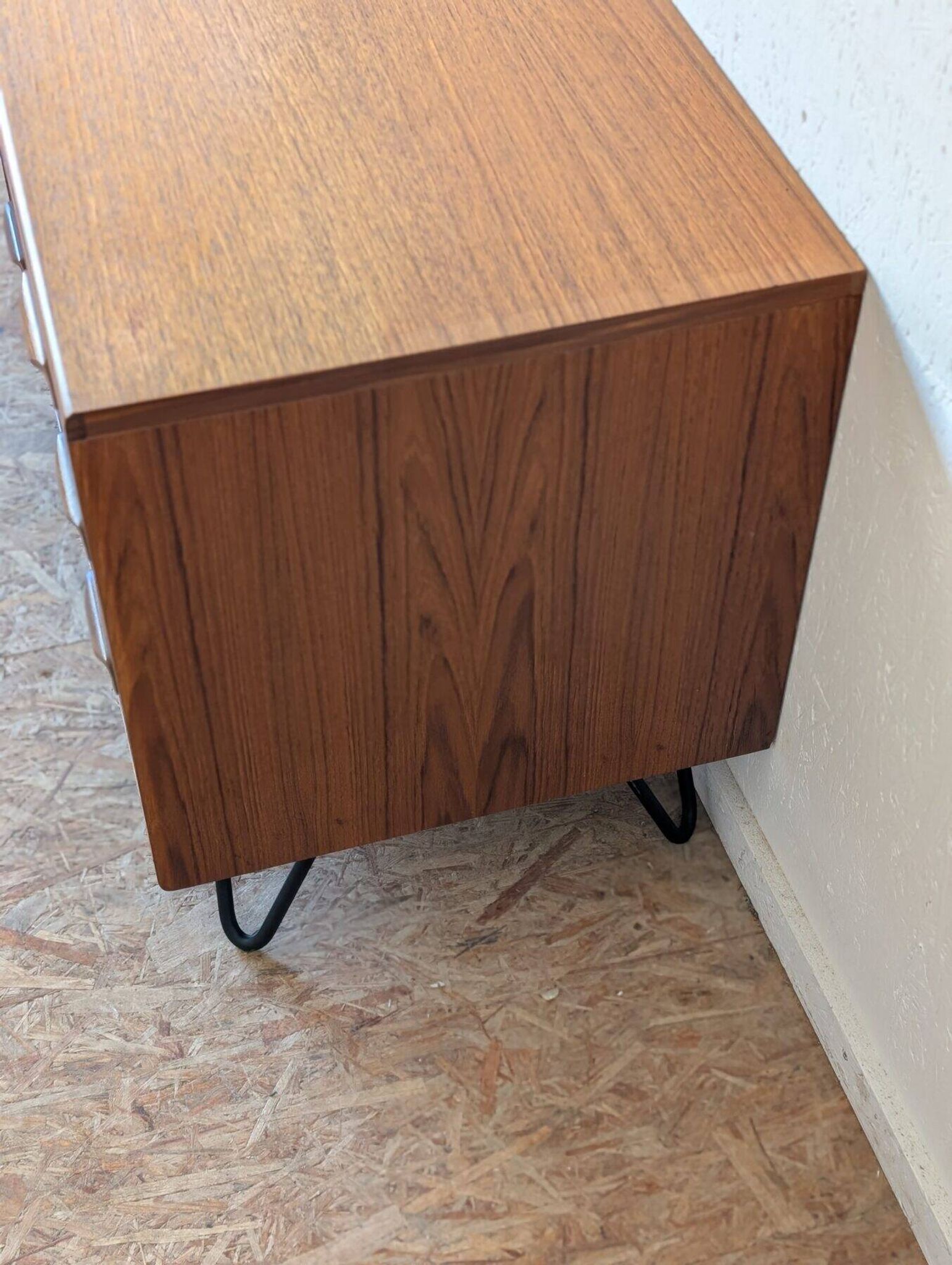 Commode en teck G-Plan, années 60-70
