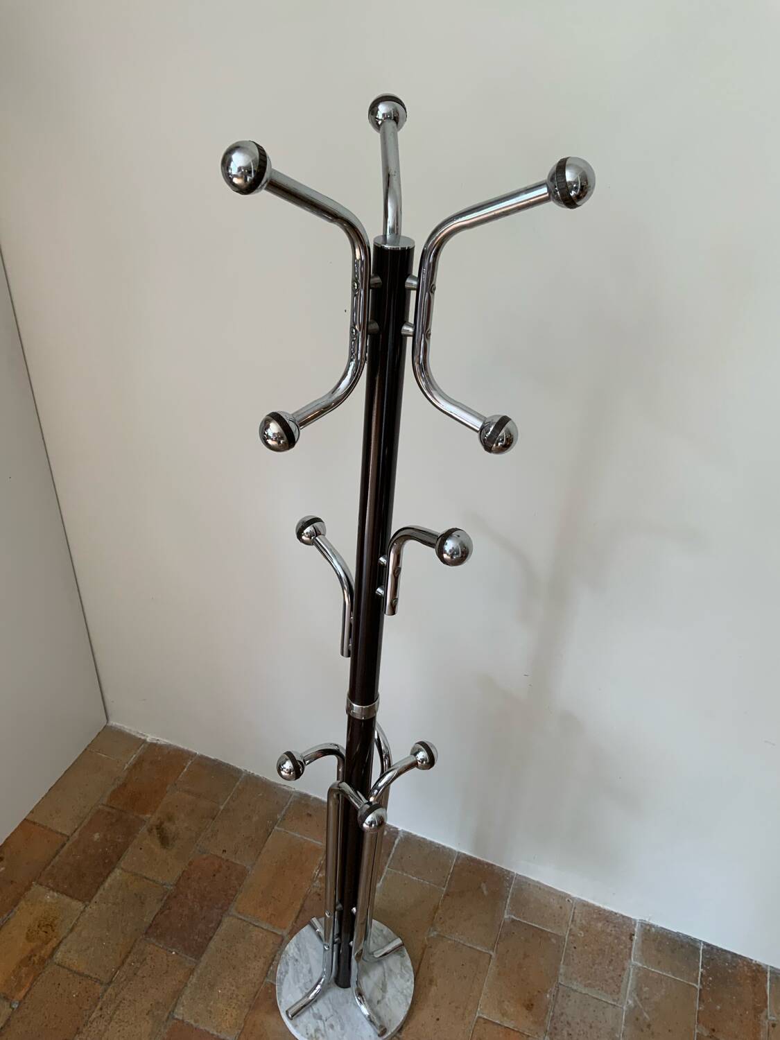 Chrome metal coat rack